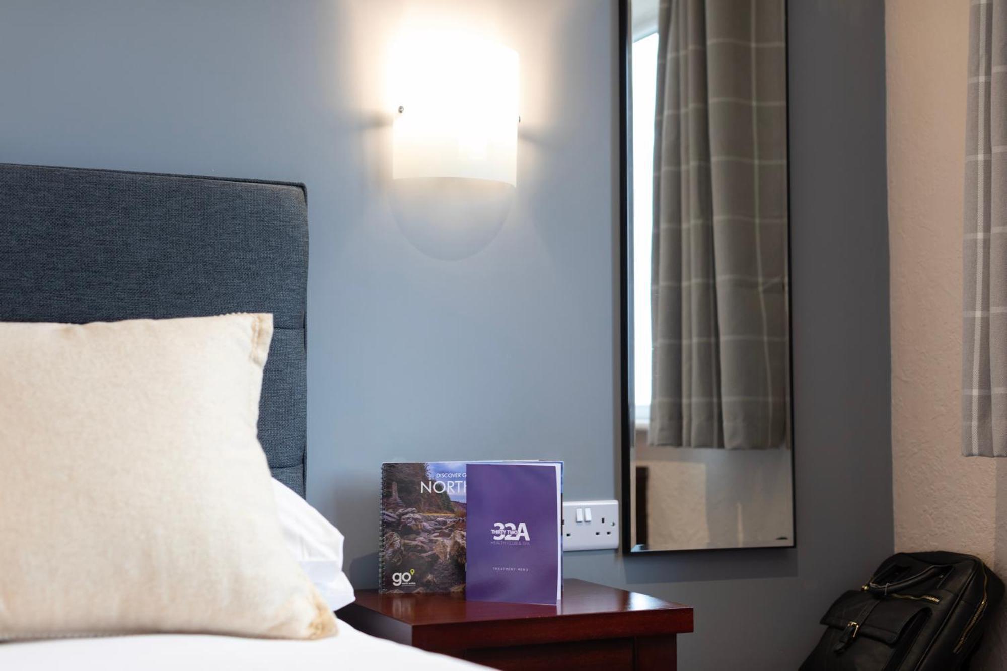 Springfield Hotel & Health Club Halkyn Eksteriør billede
